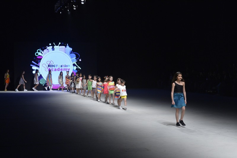 Designers & Brands Fashion Shows